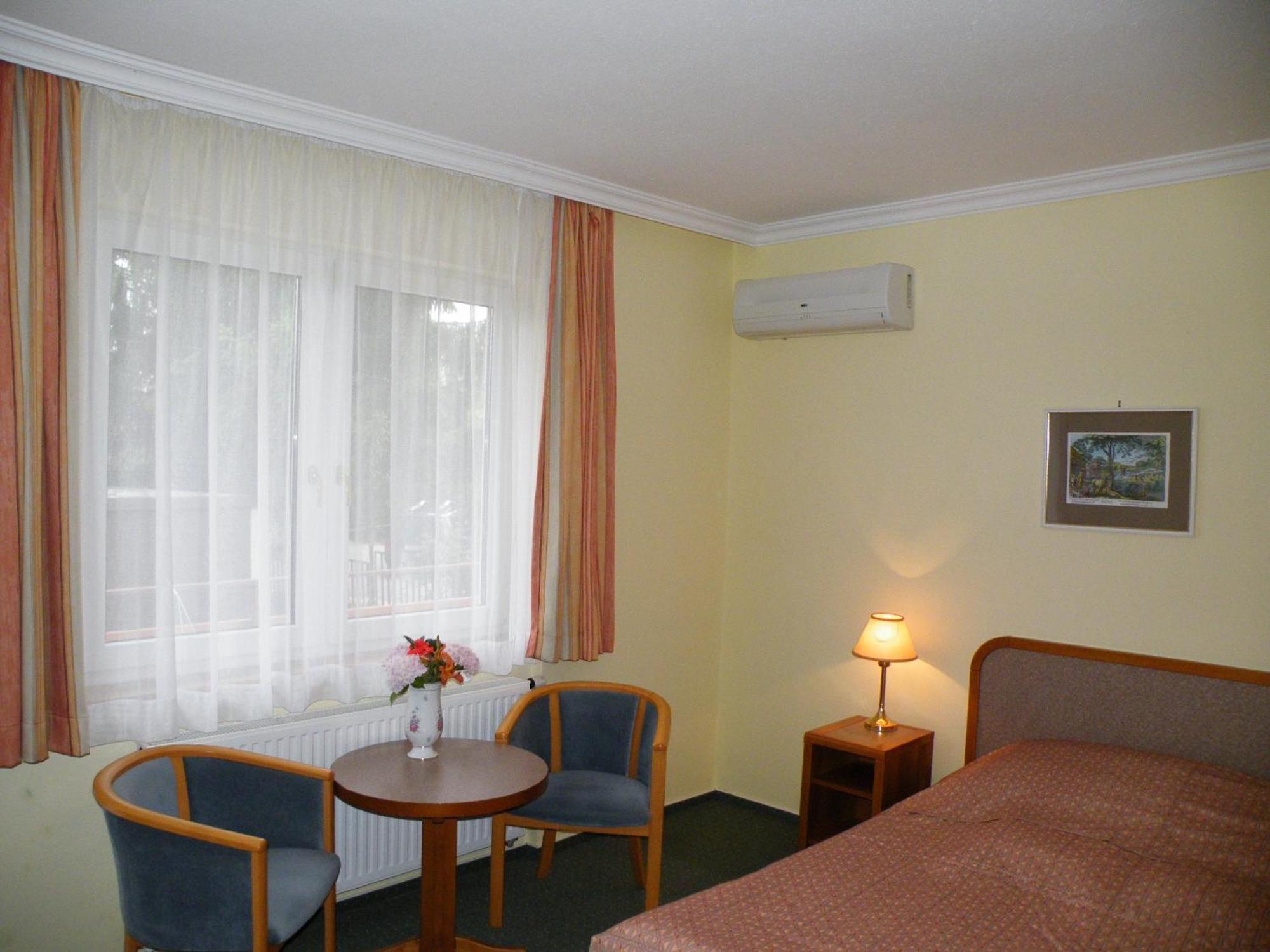 Apartment Pension Rideg Hévíz מראה חיצוני תמונה