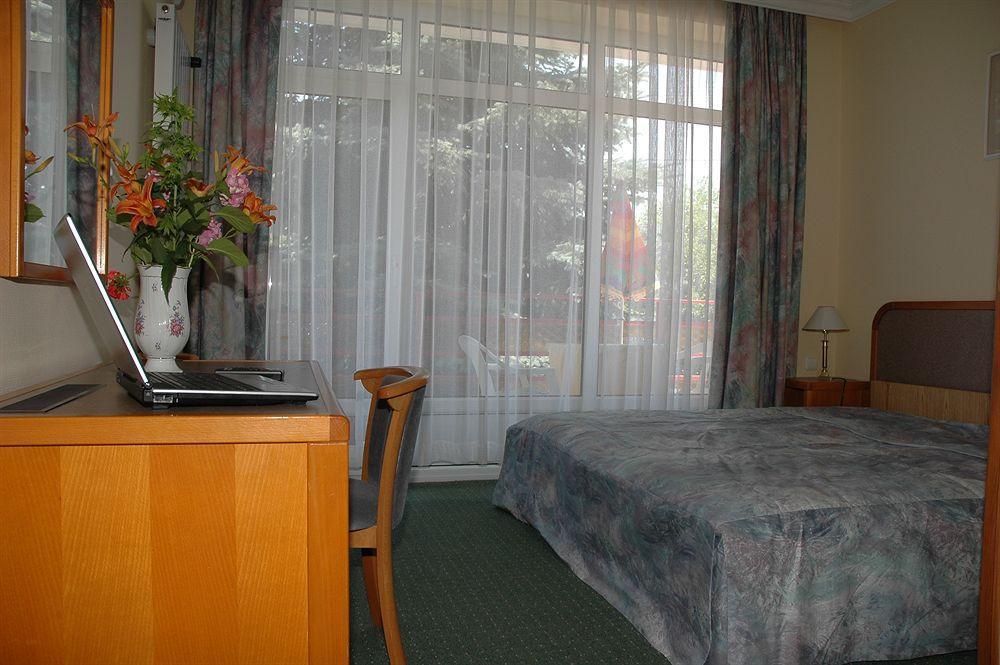 Apartment Pension Rideg Hévíz מראה חיצוני תמונה