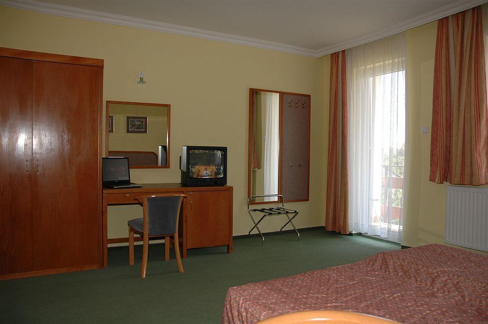 Apartment Pension Rideg Hévíz מראה חיצוני תמונה